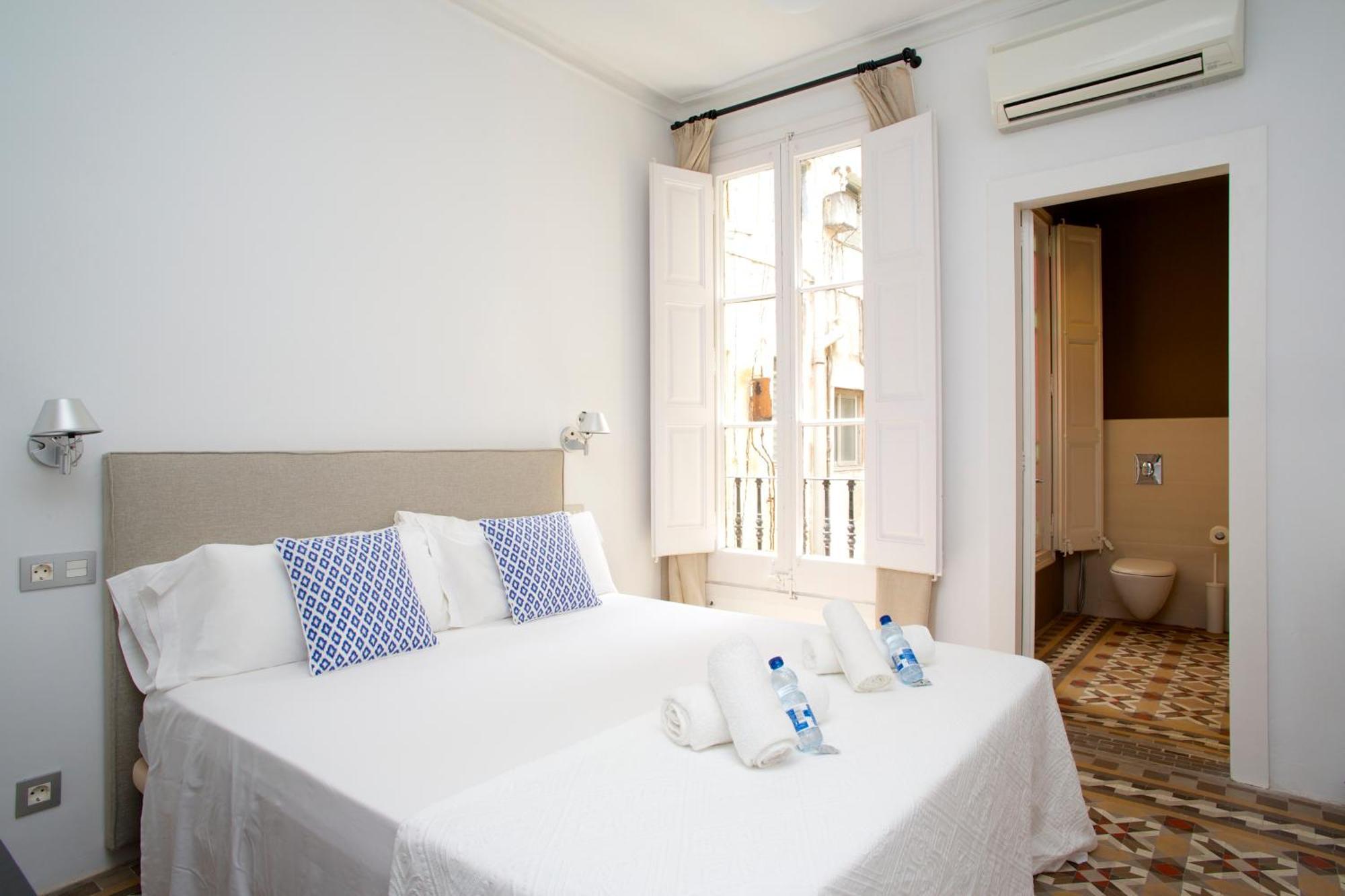 The Claris Suites I Barcelona Exterior photo