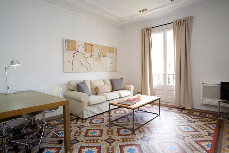 The Claris Suites I Barcelona Exterior photo
