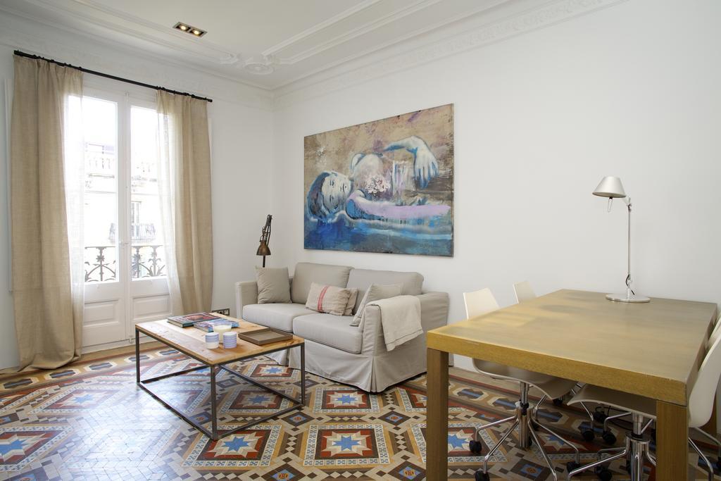 The Claris Suites I Barcelona Room photo